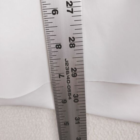 Lysse Shirt Women Medium White Schiffer Button Up Stretch Business Tunic Top EUC - Picture 7 of 15